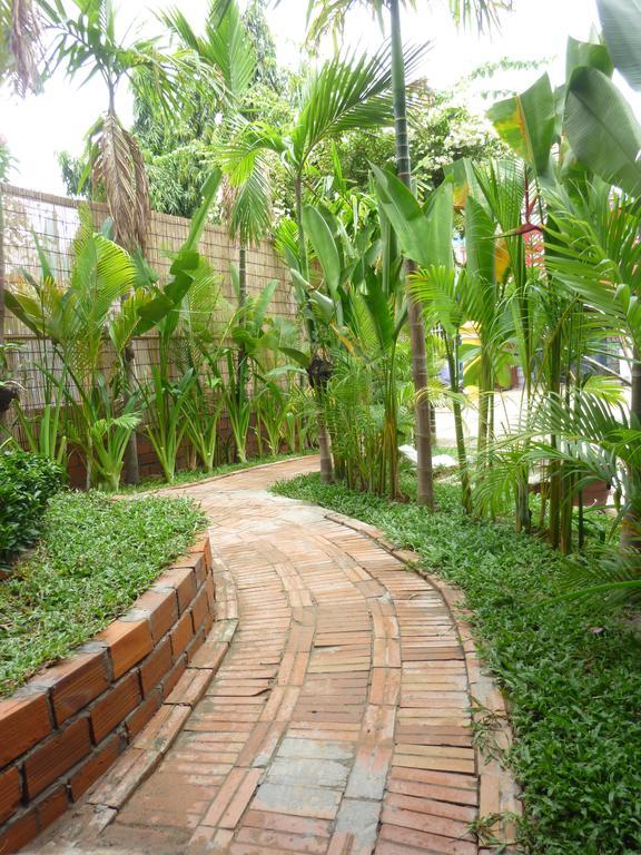 Angkor Reas Guesthouse Siem Reap Zewnętrze zdjęcie